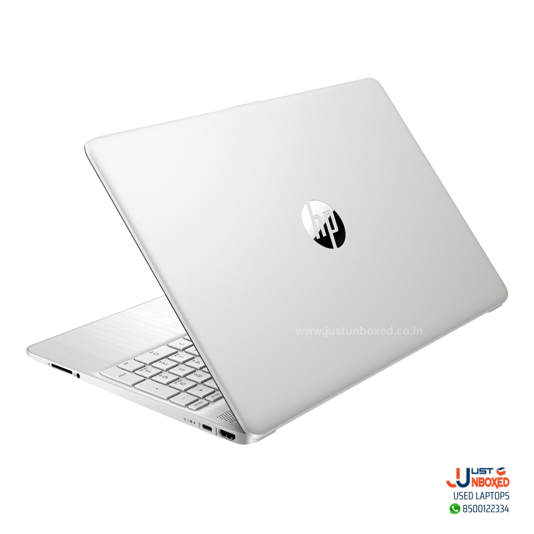 HP 15s | 15.6 Inch | Core™ i5-11th Gen | 8GB RAM | 512GB SSD thumbnail 3